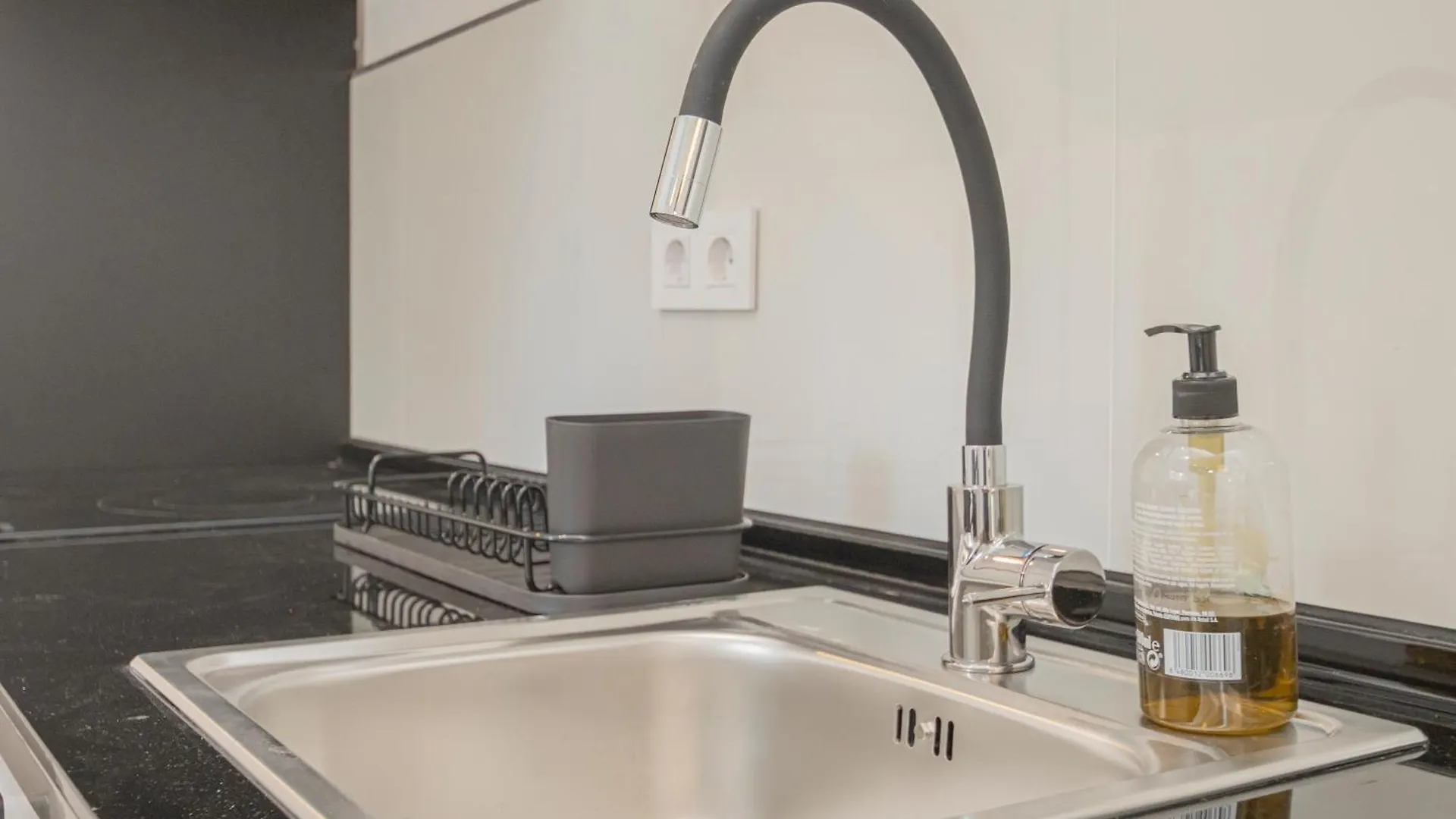 New Luxury And Sunny 2Br Apartment Premium Spot Siviglia Spagna